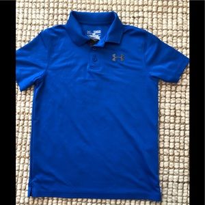 Boys Under Armour polo shirt.  Loose fit. Size M